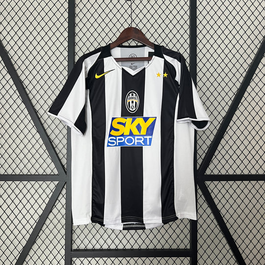 JUVENTUS 2004 - 2005 HJEMMEDRAKT