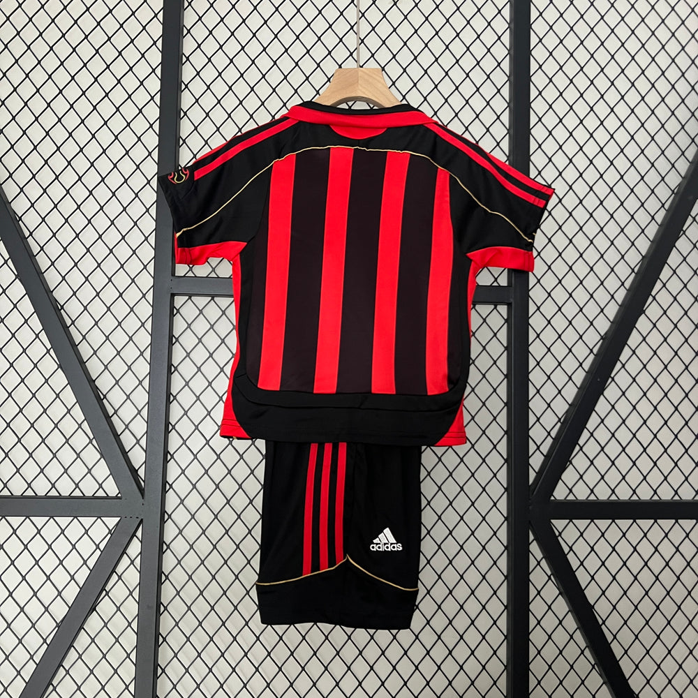 AC MILAN 2006 - 2007 HJEMMEDRAKT FOR BARN