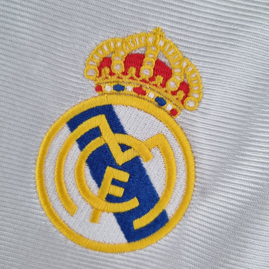 REAL MADRID 2000 - 2001 HJEMMEDRAKT